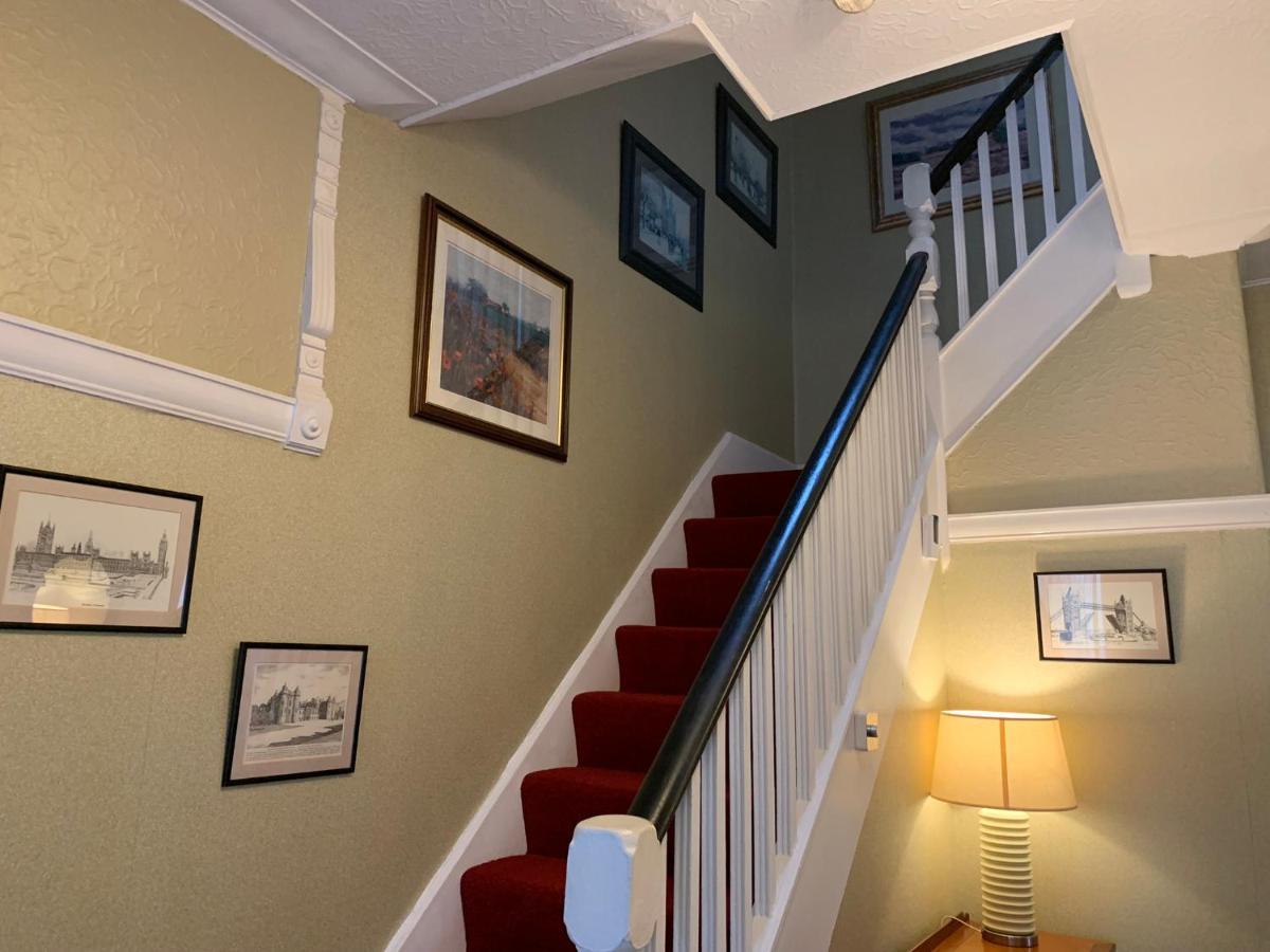 Heather Glen. Six Bedroom Home Near The Sea. Blackpool Buitenkant foto